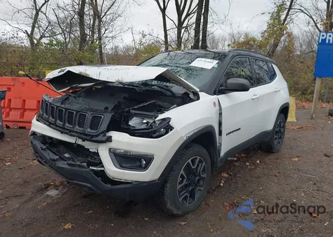 2018 Jeep Compass Trailhawk 4X4 from USA, damaged, VIN 3C4NJDDB1JT485307